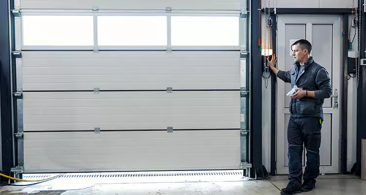 Our Garage Door Repair Services in Ensley, FL