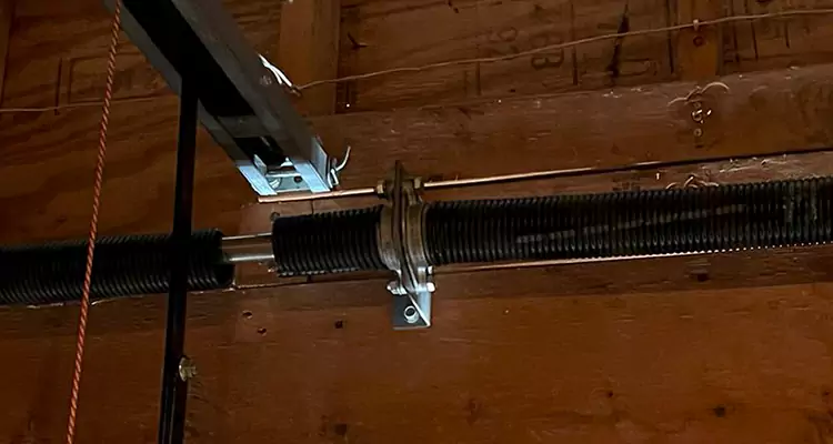 Garage Door Lift Cable Replacement in Ensley, FL