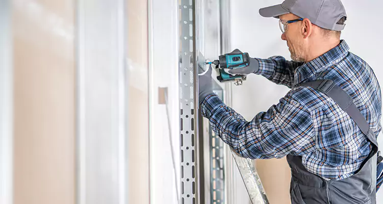 Sliding Door Latch Hardware Repair in Ensley, FL