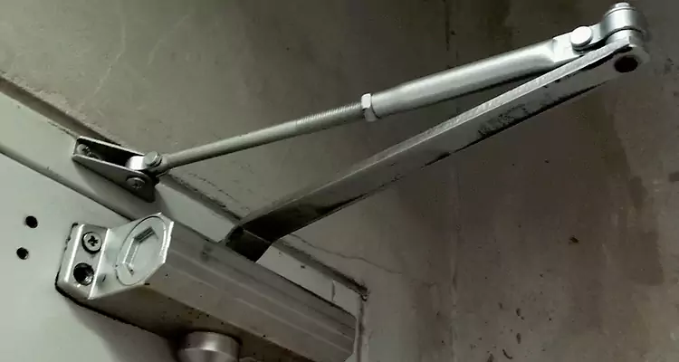 Door Closer Parallel Arm Installation in Ensley, FL