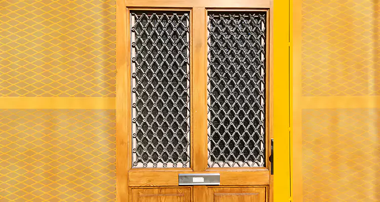 Wire Mesh Door Repair in Ensley, FL