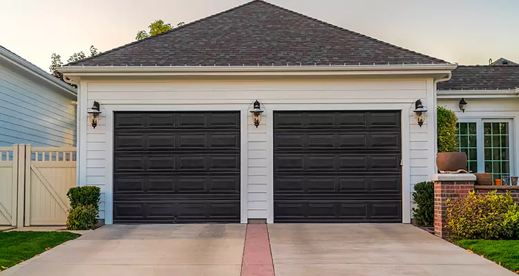 Residential Local Garage Door Repair in Ensley, FL