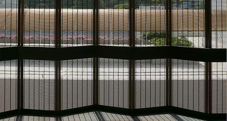 Front Screen Door Repair in Ensley, FL