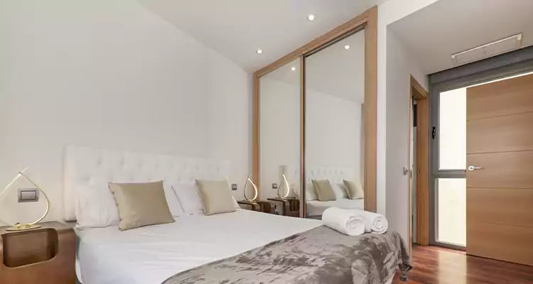 Sliding Wardrobe Door Mirror Replacement in Ensley, FL